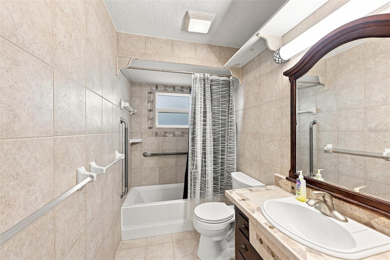 2107 W FORE DR — photo 33