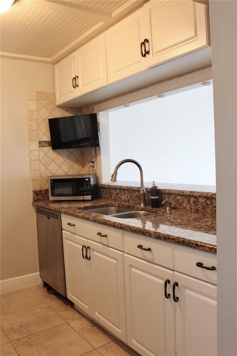 9101 TUDOR DR #F206 — photo 10