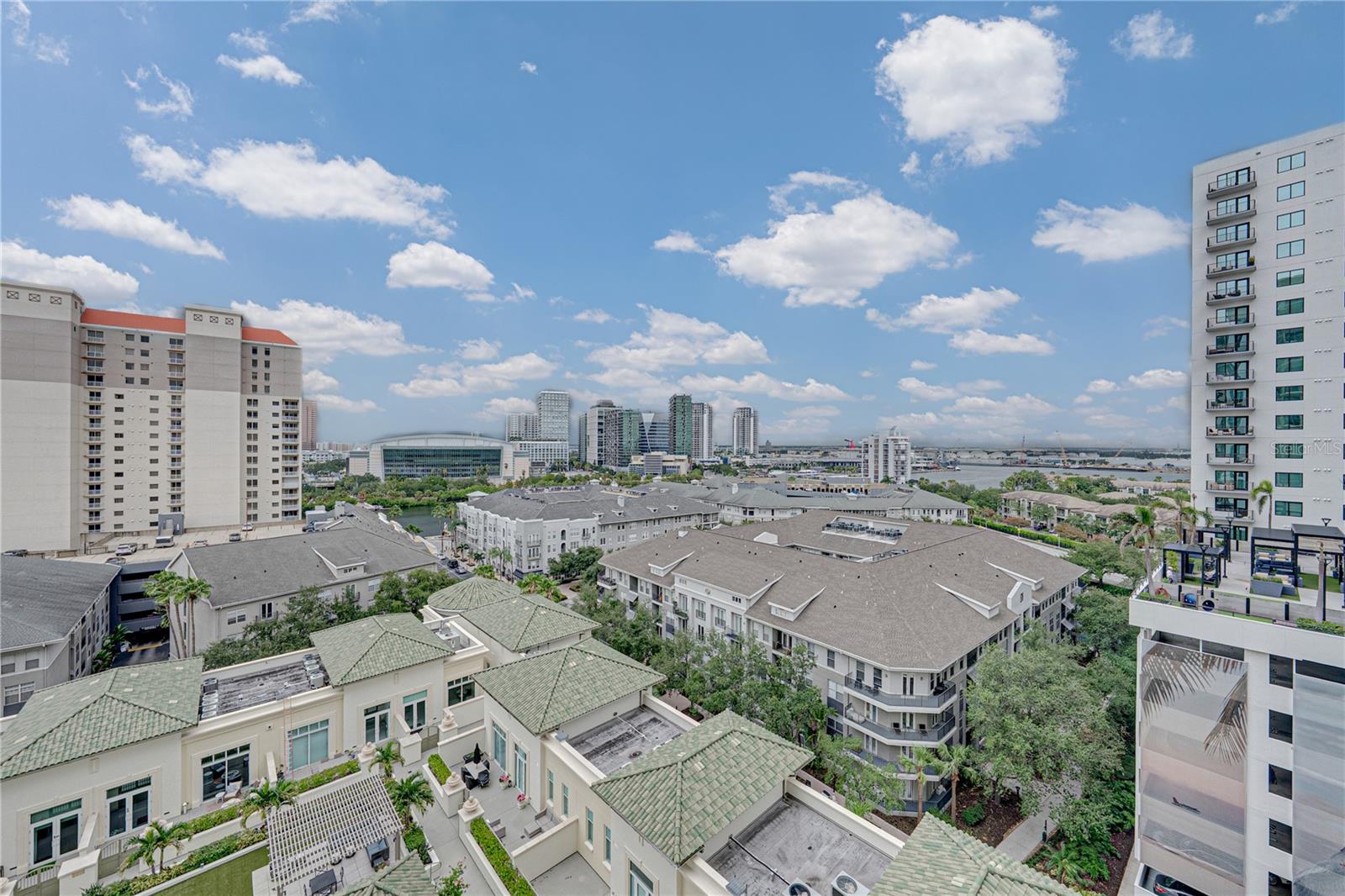 450 KNIGHTS RUN AVE #1103 — photo 46