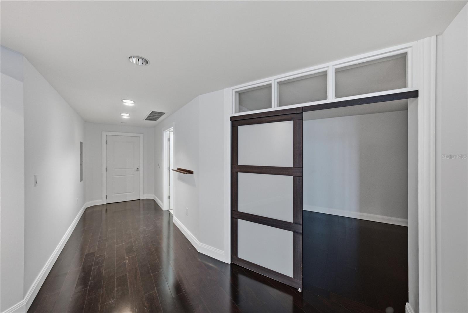 450 KNIGHTS RUN AVE #1103 — photo 34