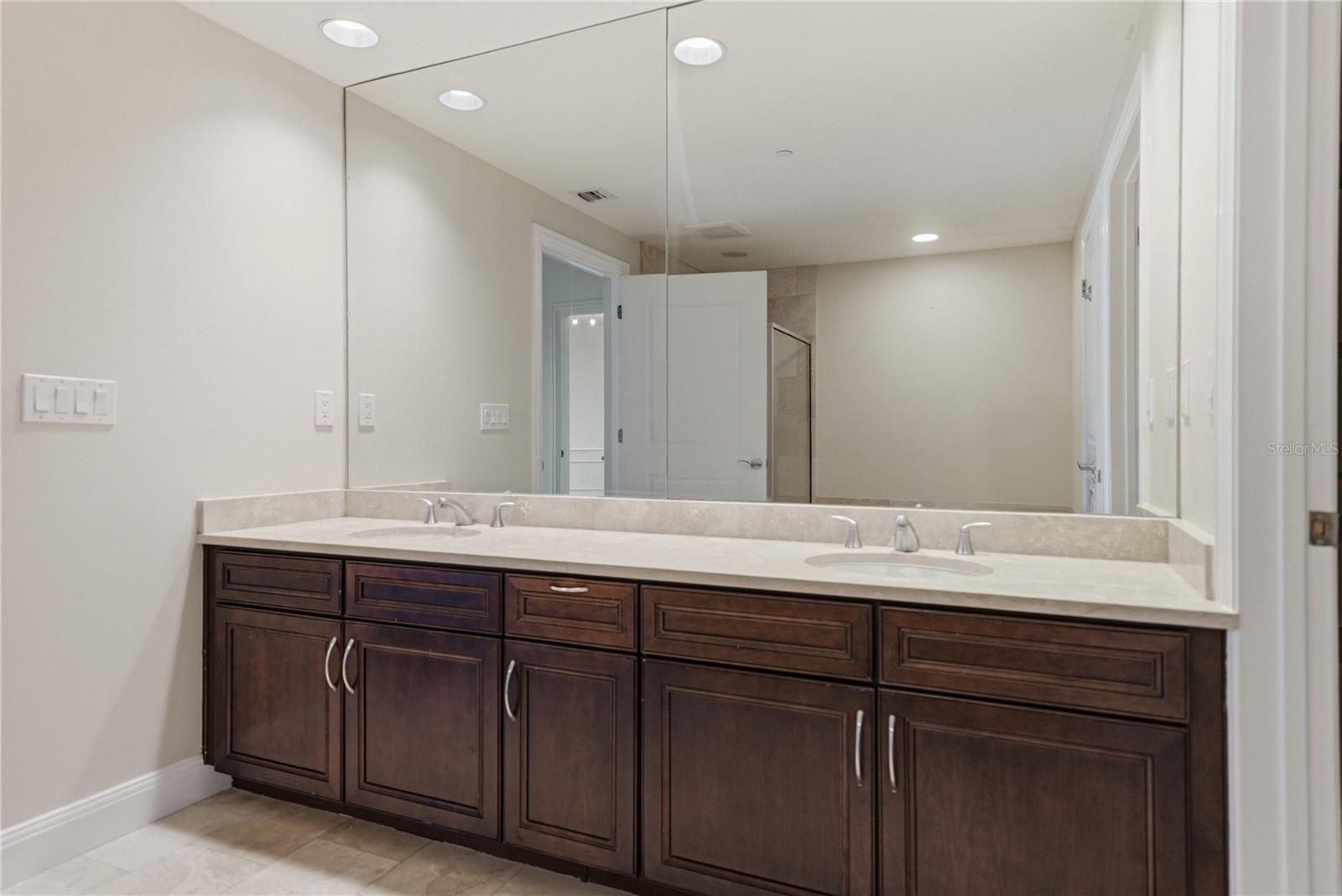 450 KNIGHTS RUN AVE #1103 — photo 32