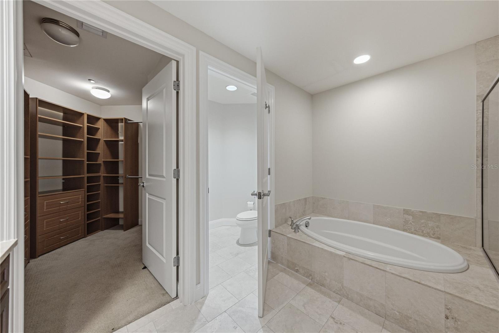 450 KNIGHTS RUN AVE #1103 — photo 29