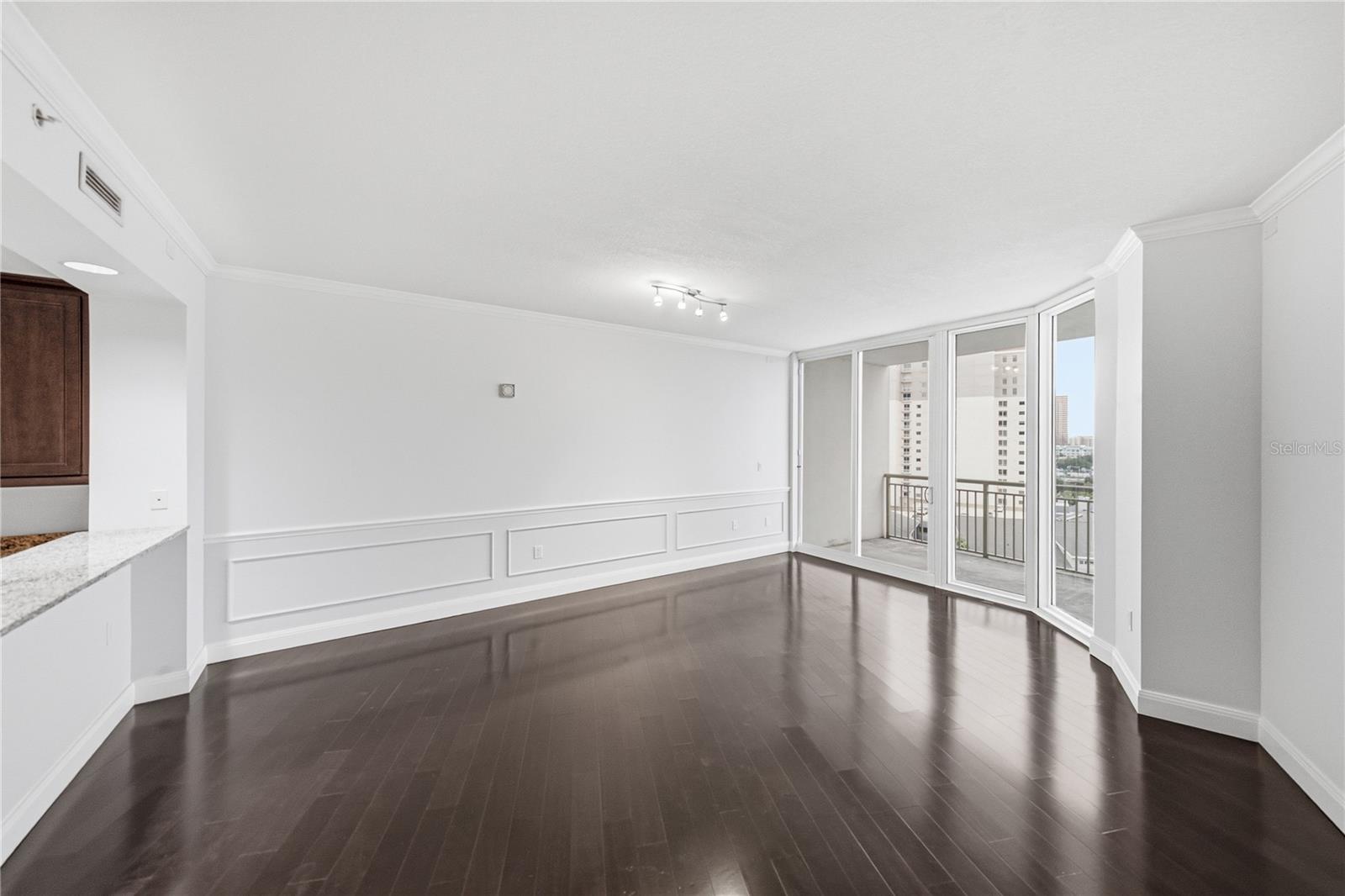 450 KNIGHTS RUN AVE #1103 — photo 20