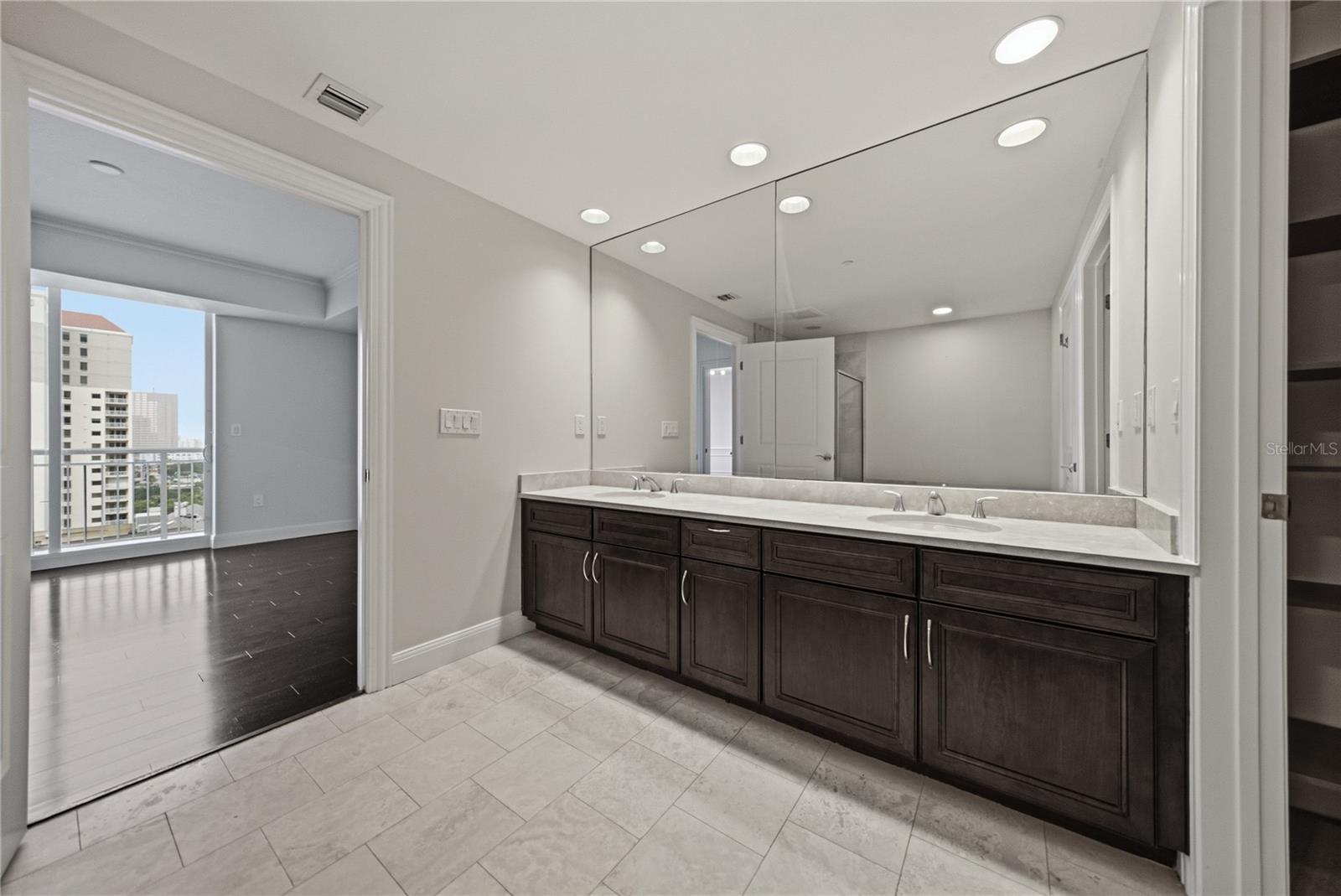 450 KNIGHTS RUN AVE #1103 — photo 31