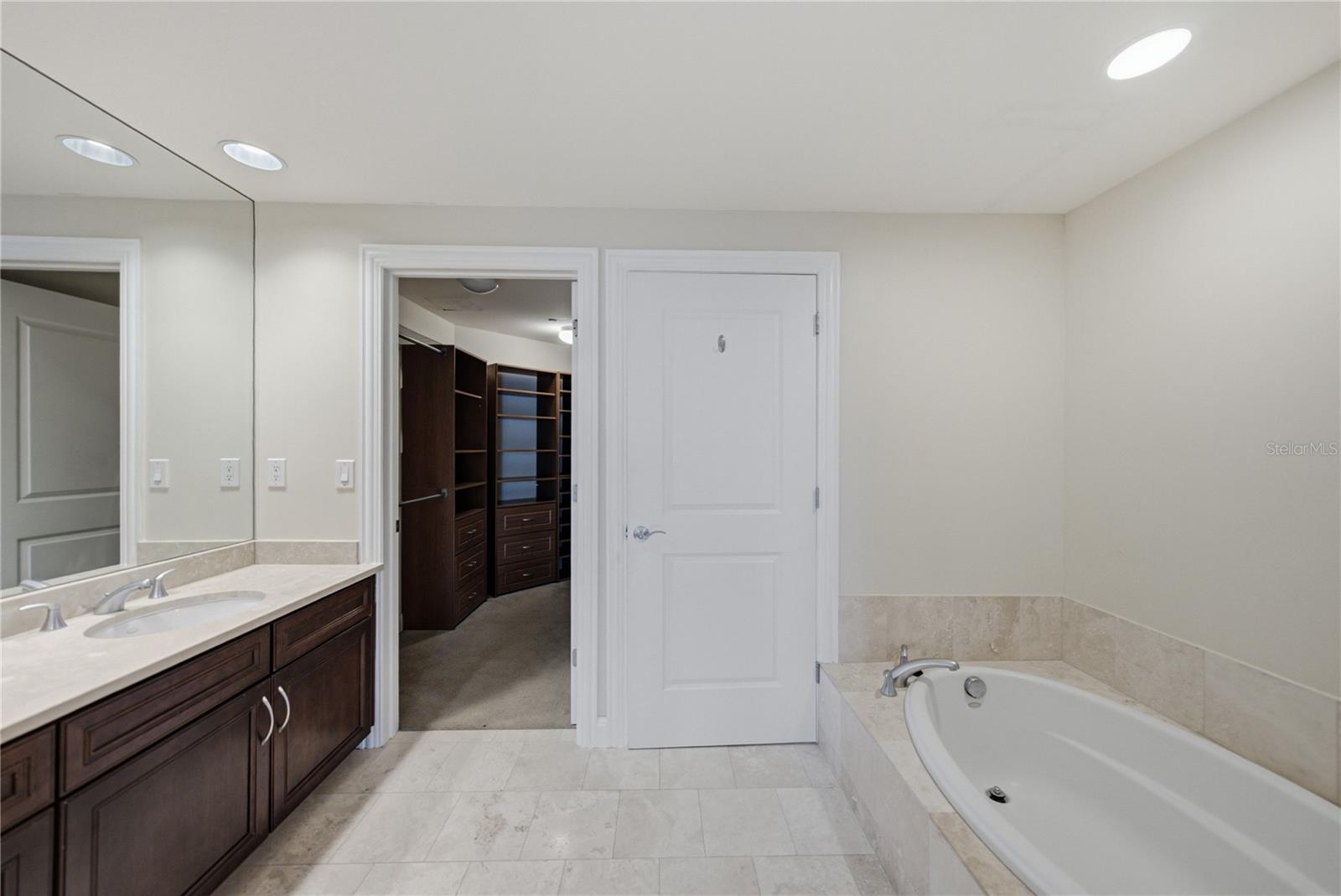 450 KNIGHTS RUN AVE #1103 — photo 27