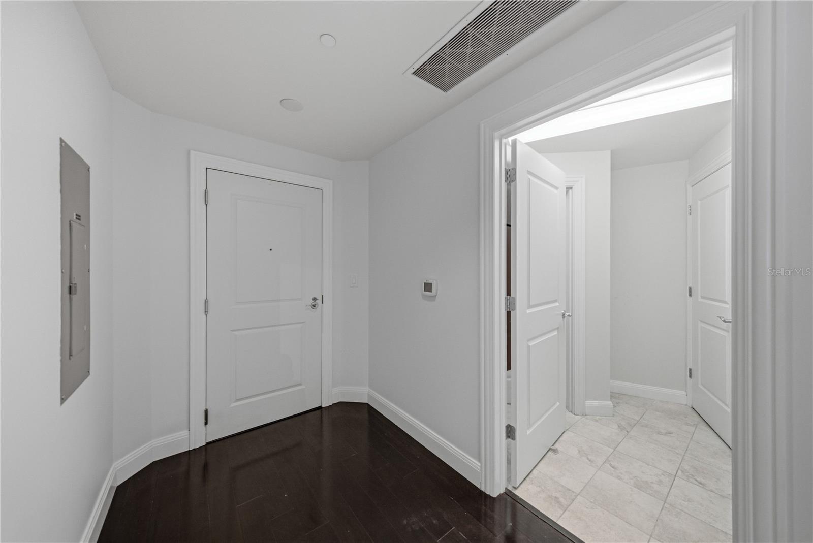 450 KNIGHTS RUN AVE #1103 — photo 6