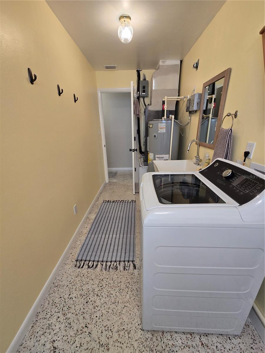 3134 IRVING ST — photo 16