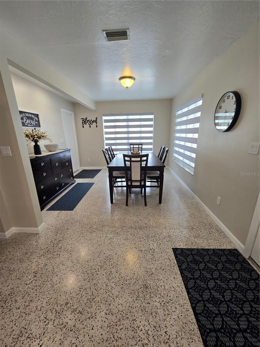 3134 IRVING ST — photo 4