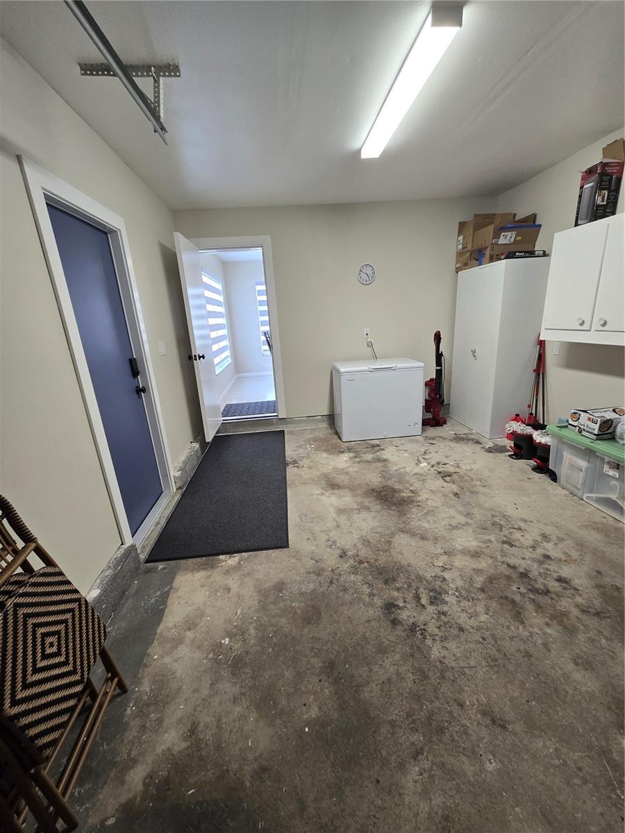 3134 IRVING ST — photo 20