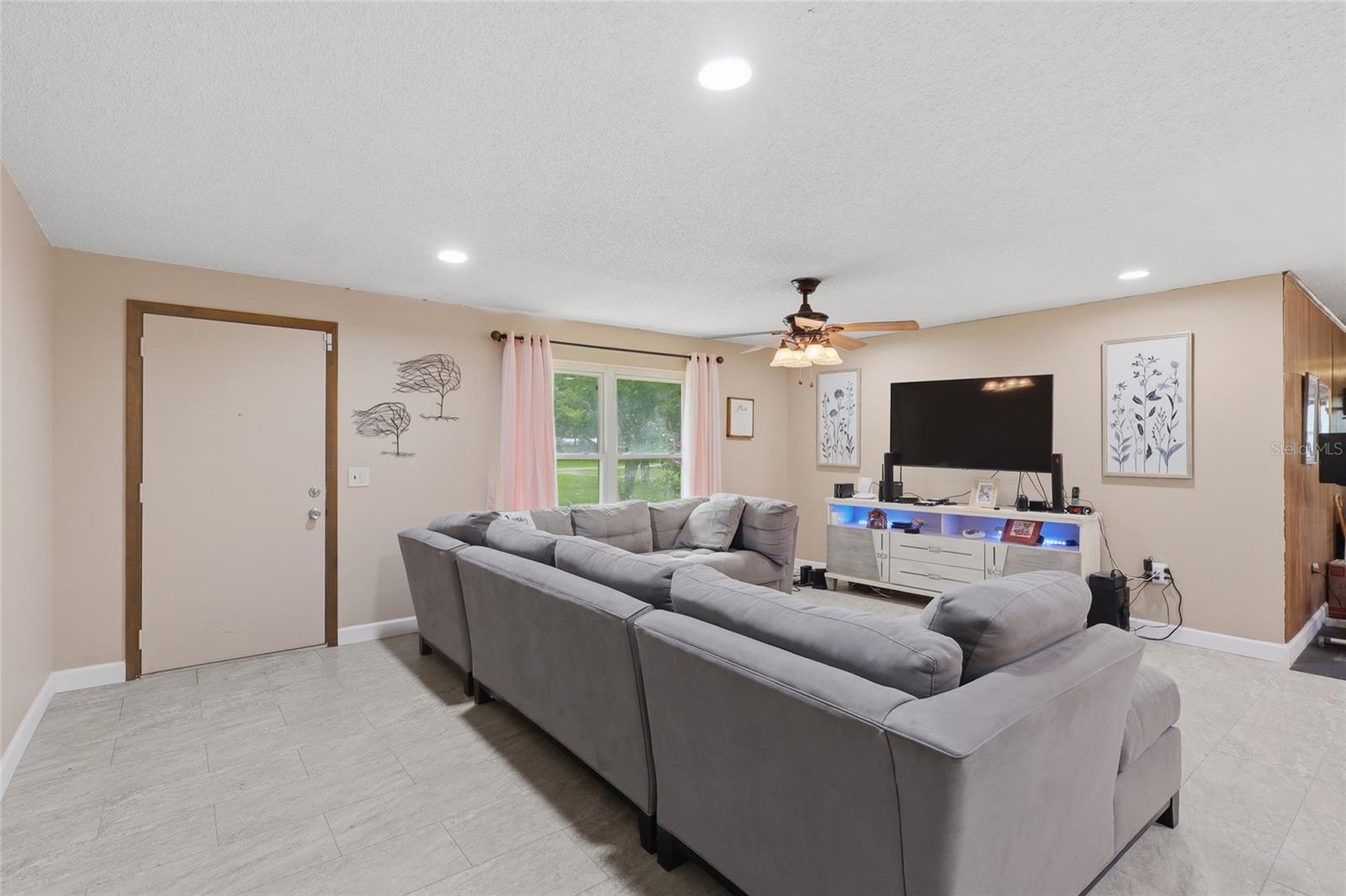 4741 SEABERG RD — photo 12