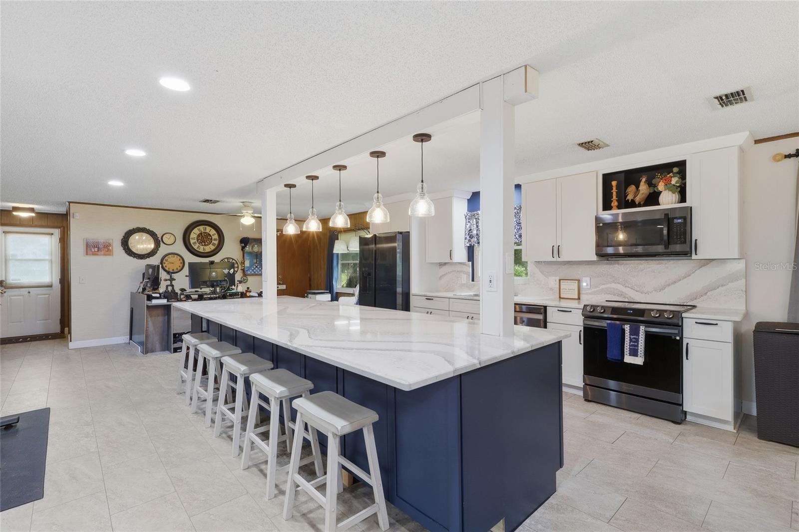 4741 SEABERG RD — photo 8