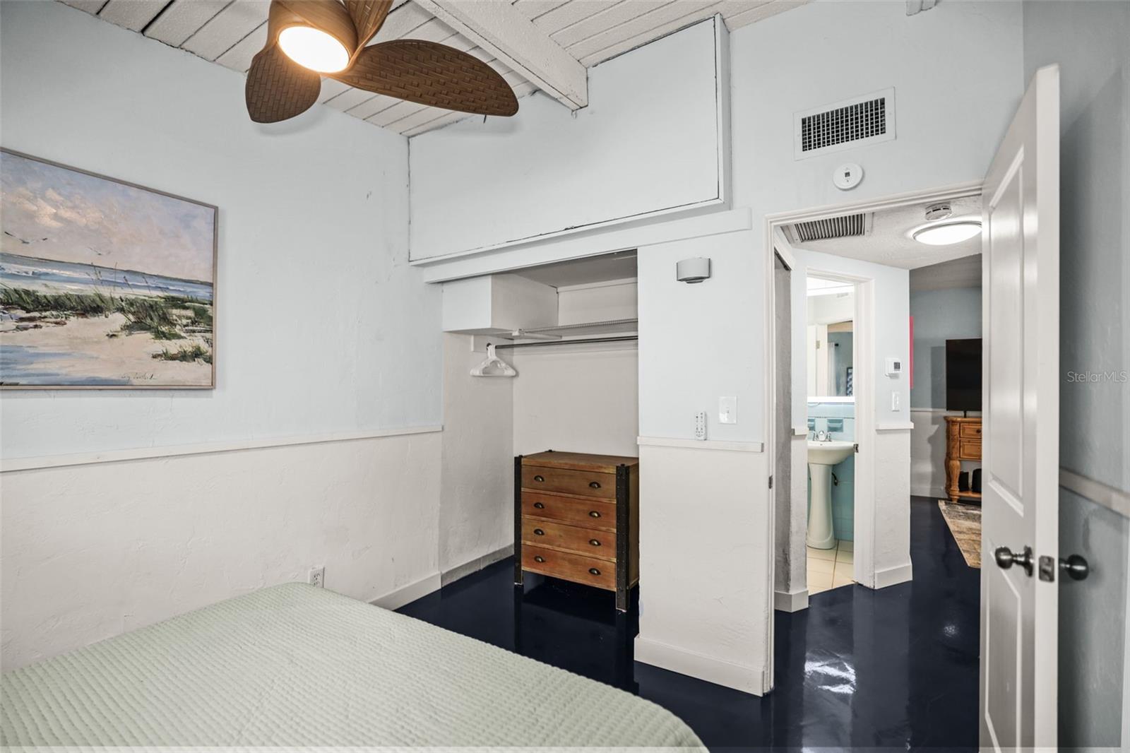 14023 PALM ST — photo 17