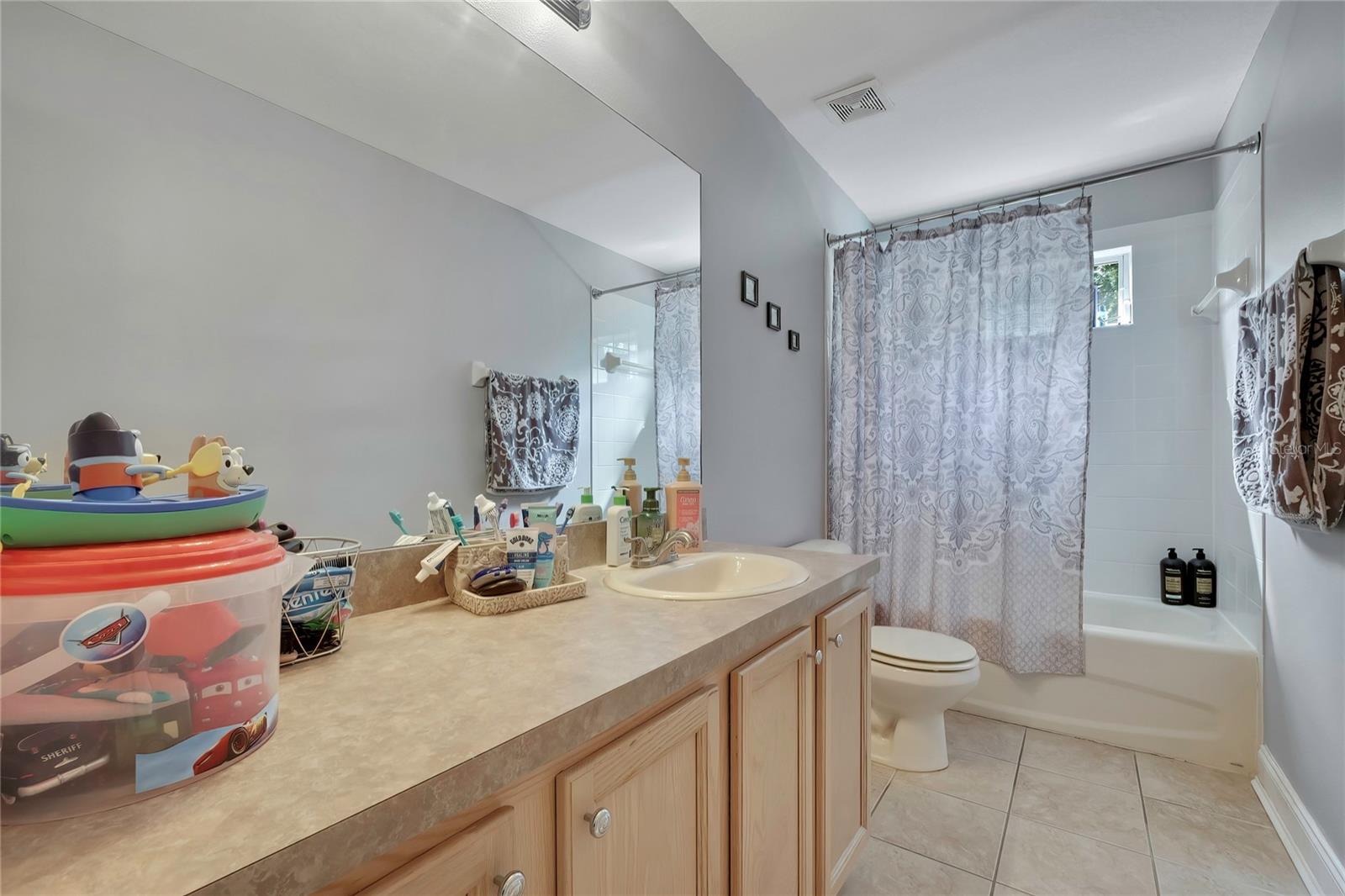 25724 FRITH ST — photo 44