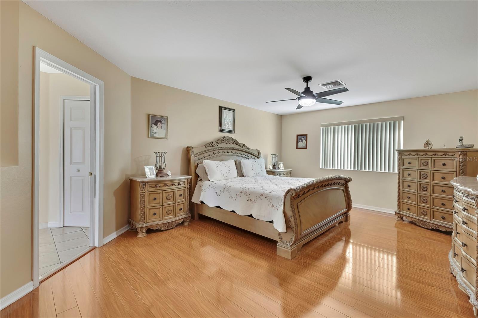 25724 FRITH ST — photo 30