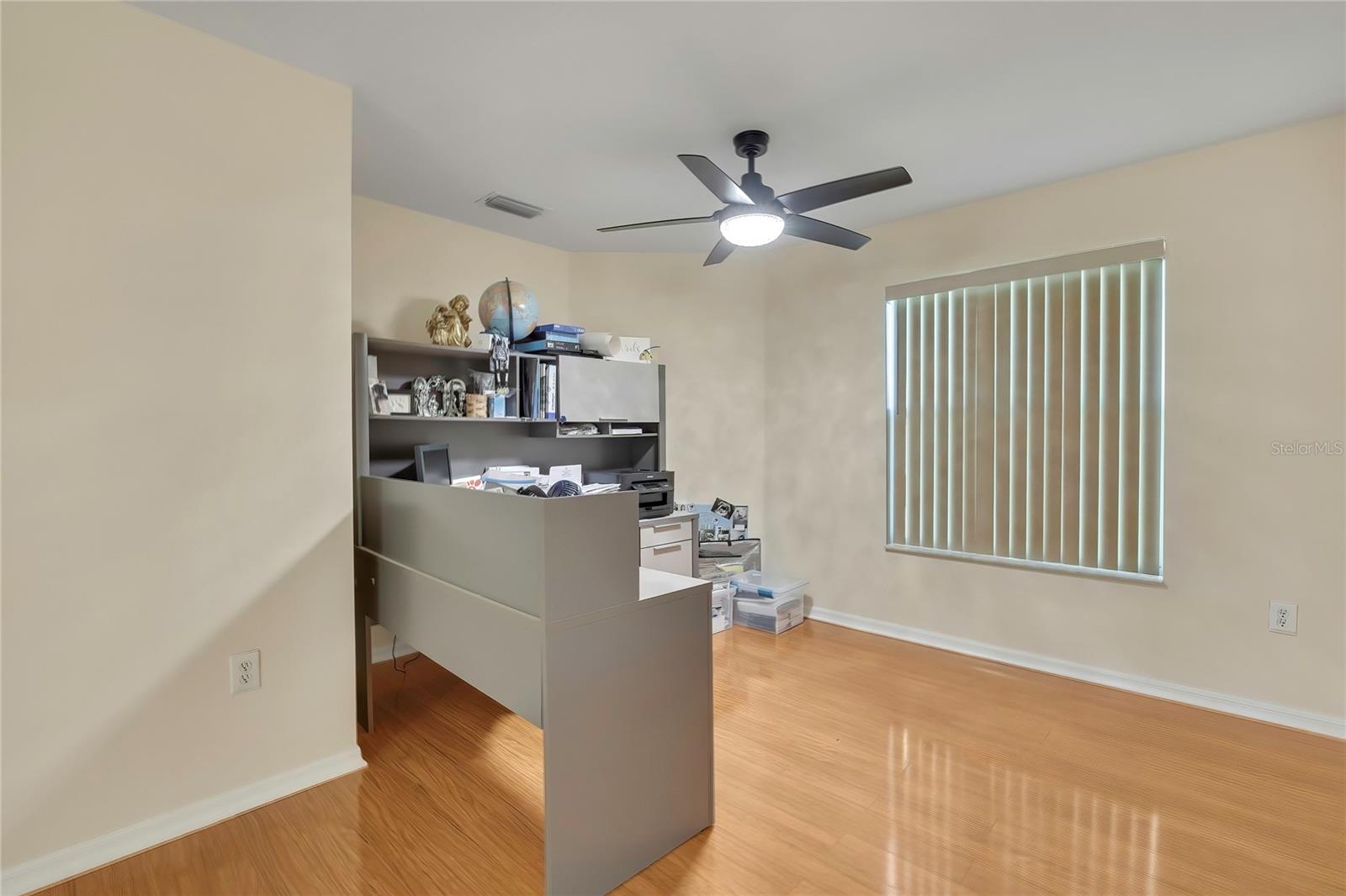 25724 FRITH ST — photo 33