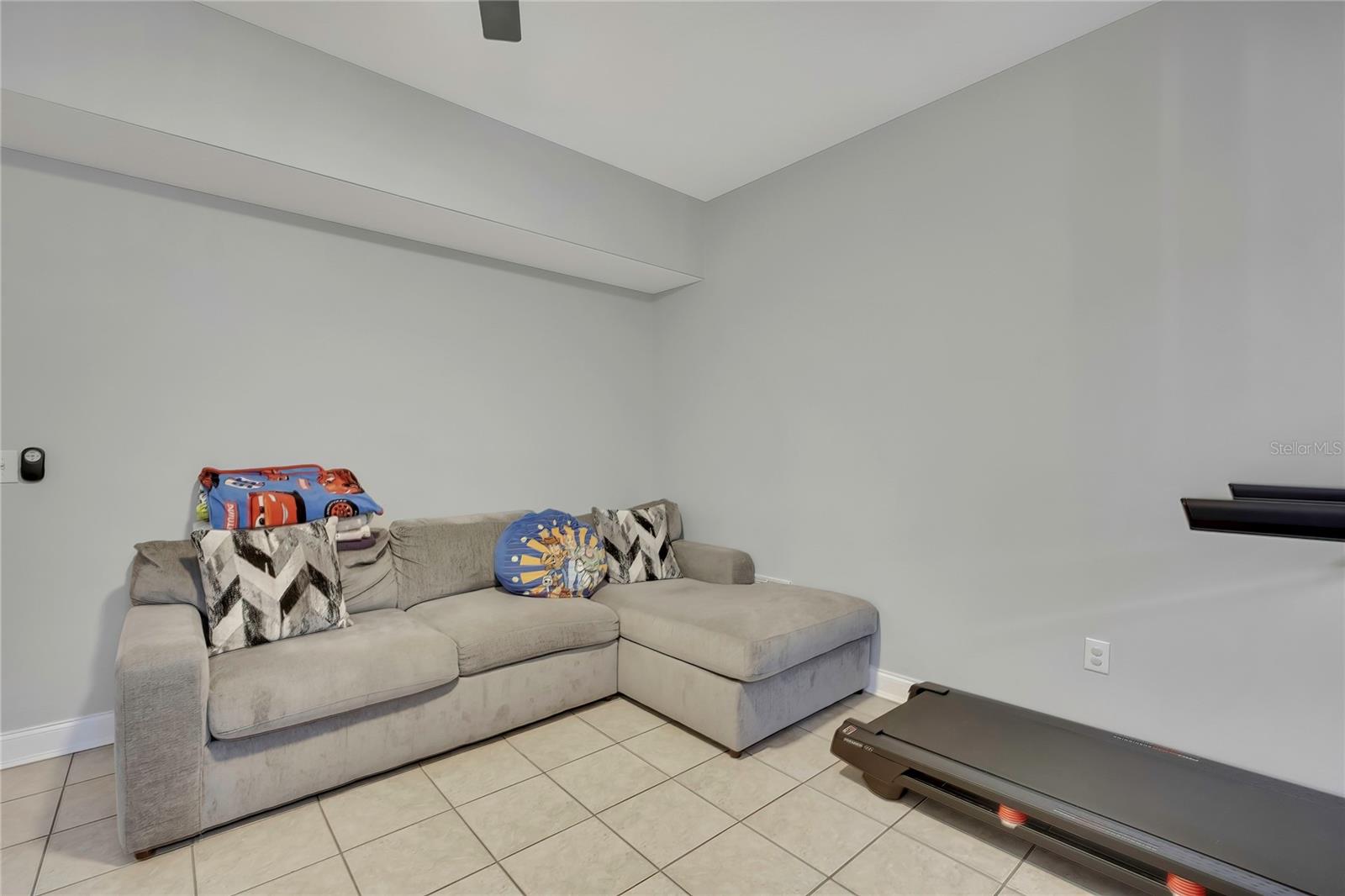 25724 FRITH ST — photo 47