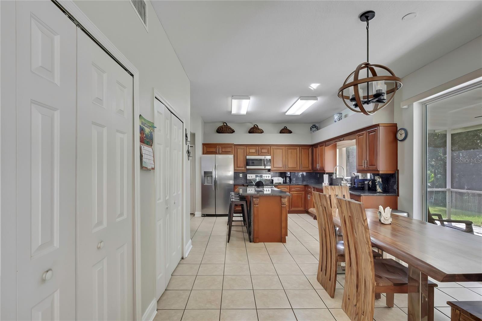 25724 FRITH ST — photo 23