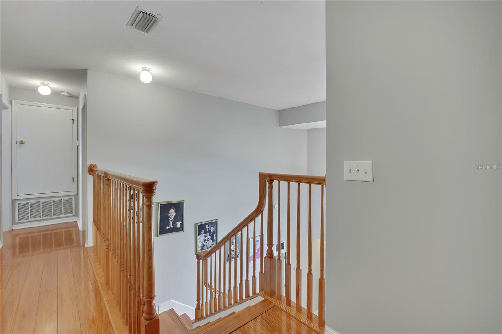 25724 FRITH ST — photo 28