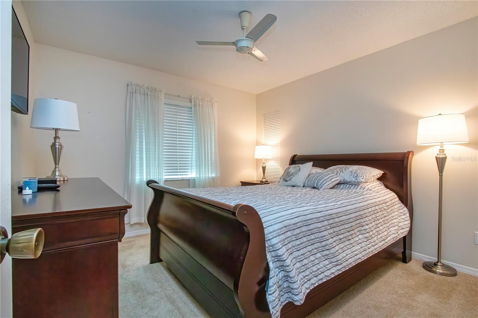 2228 GREENHAVEN DR #384 — photo 23