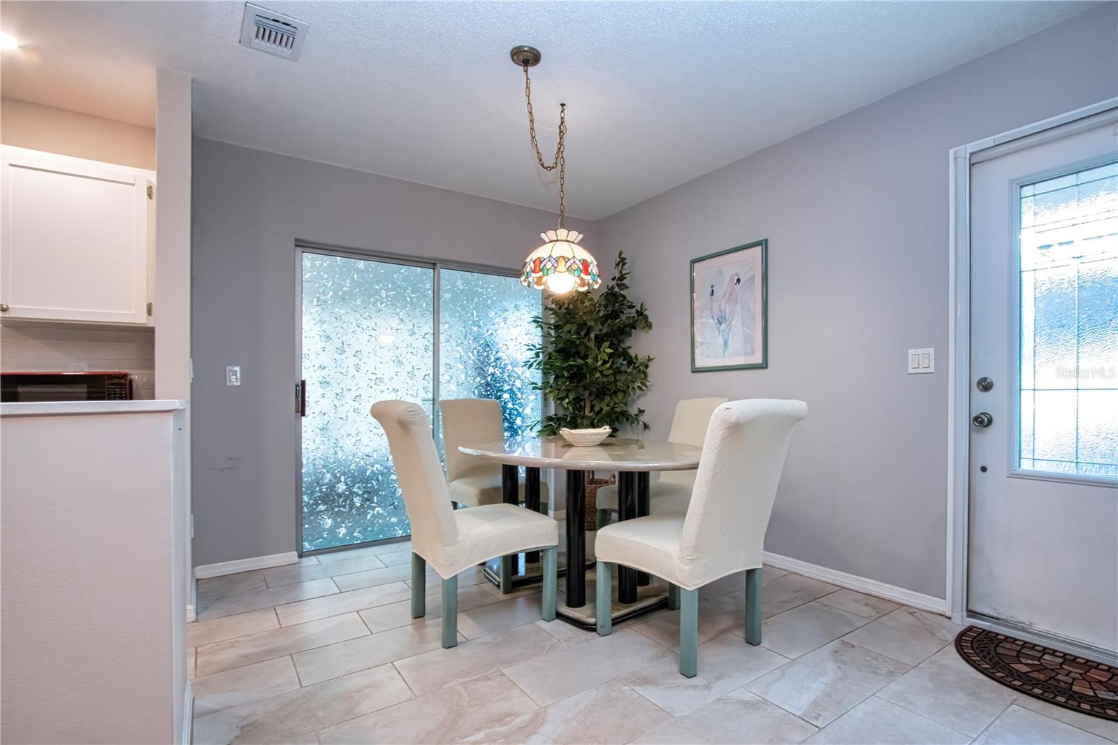 2228 GREENHAVEN DR #384 — photo 4