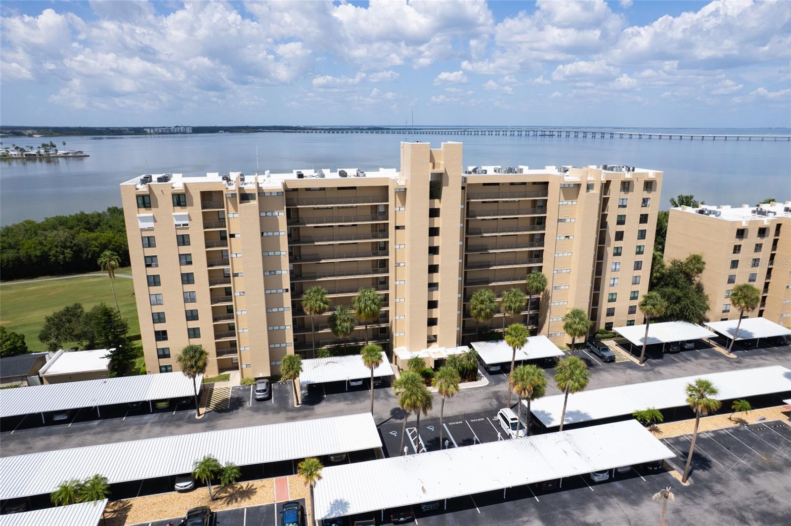 2618 COVE CAY DR #702 — photo 2