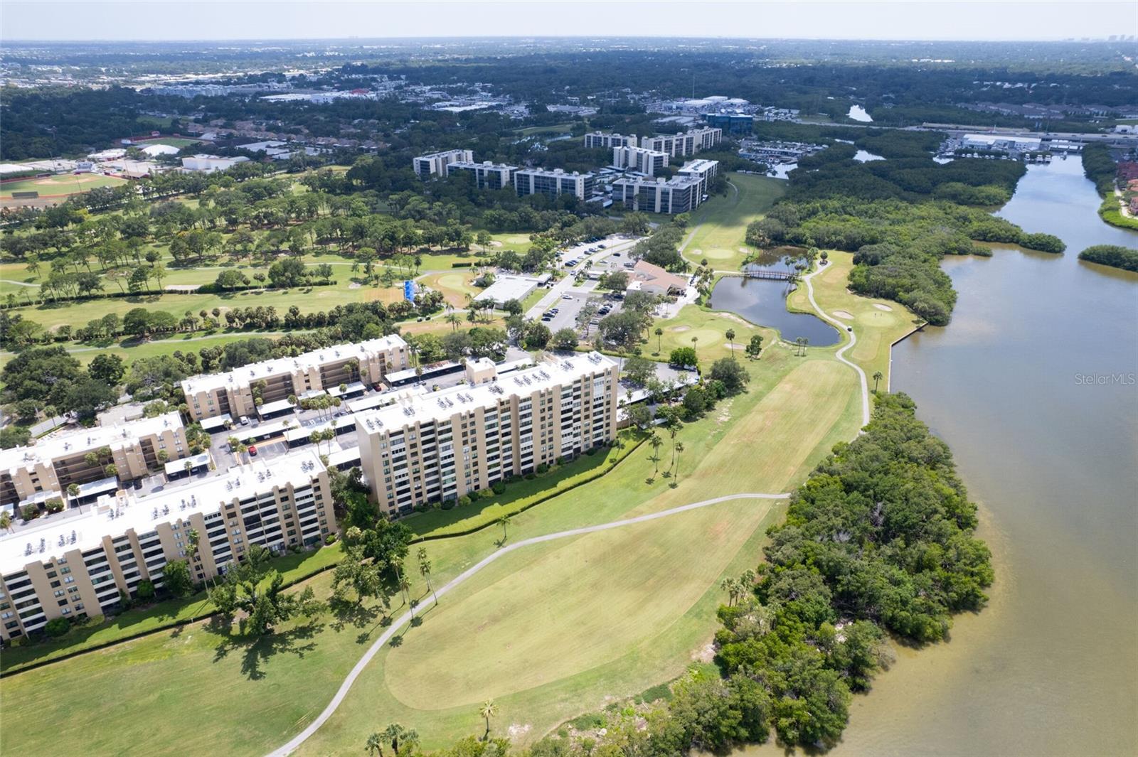 2618 COVE CAY DR #702 — photo 4