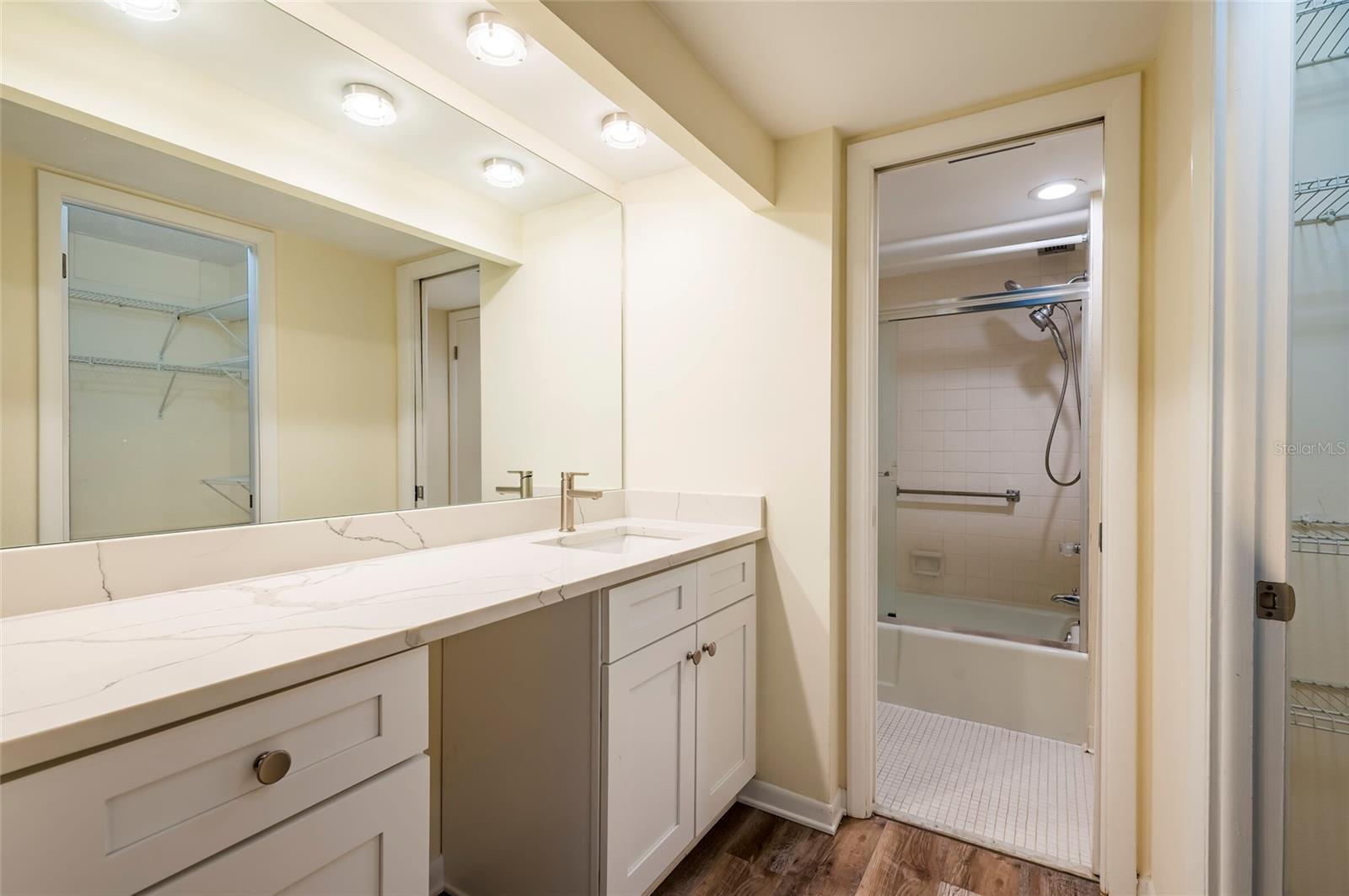 2618 COVE CAY DR #702 — photo 28
