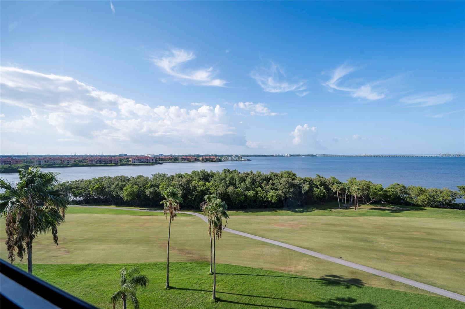 2618 COVE CAY DR #702 — photo 32