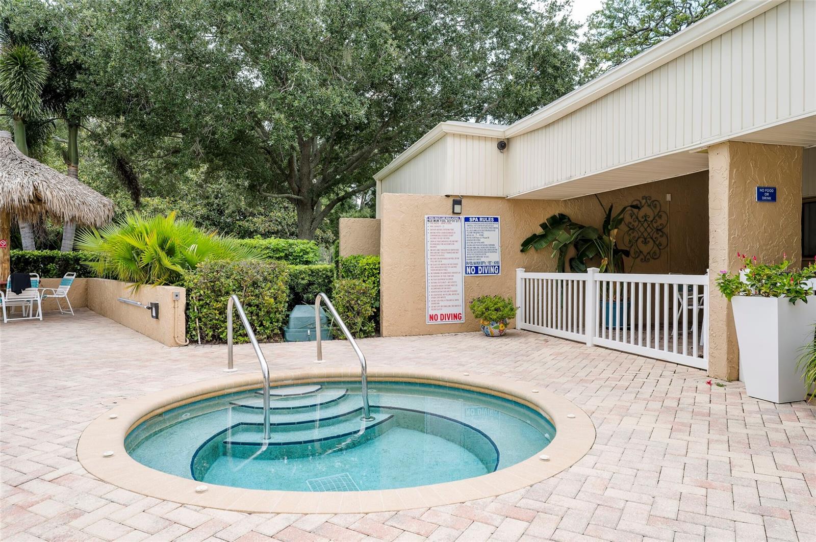 2618 COVE CAY DR #702 — photo 36