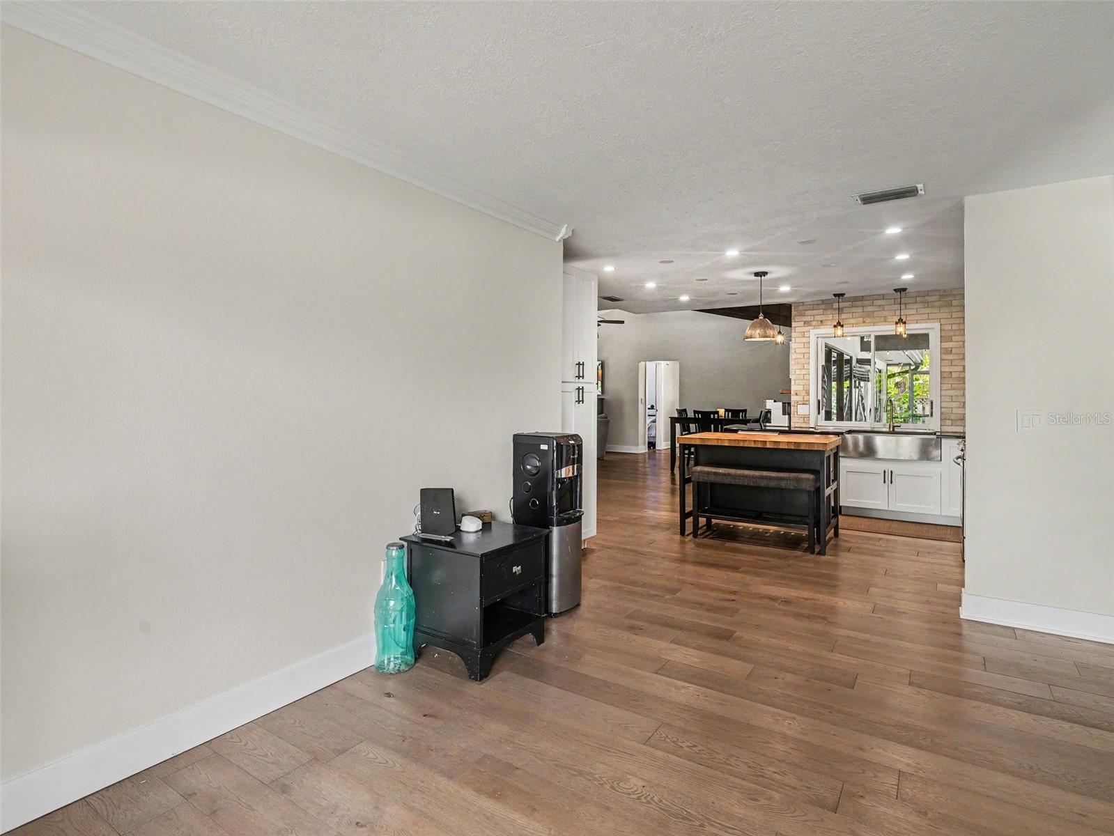 3911 COUNTRY VIEW CIR — photo 14