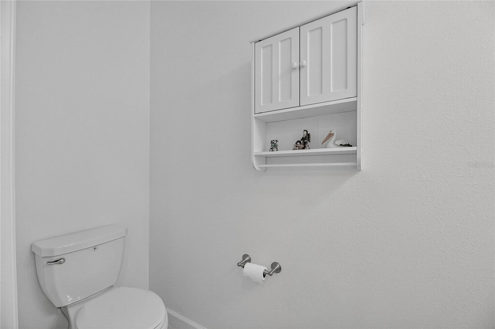 17334 HOLLY WELL AVE — photo 26