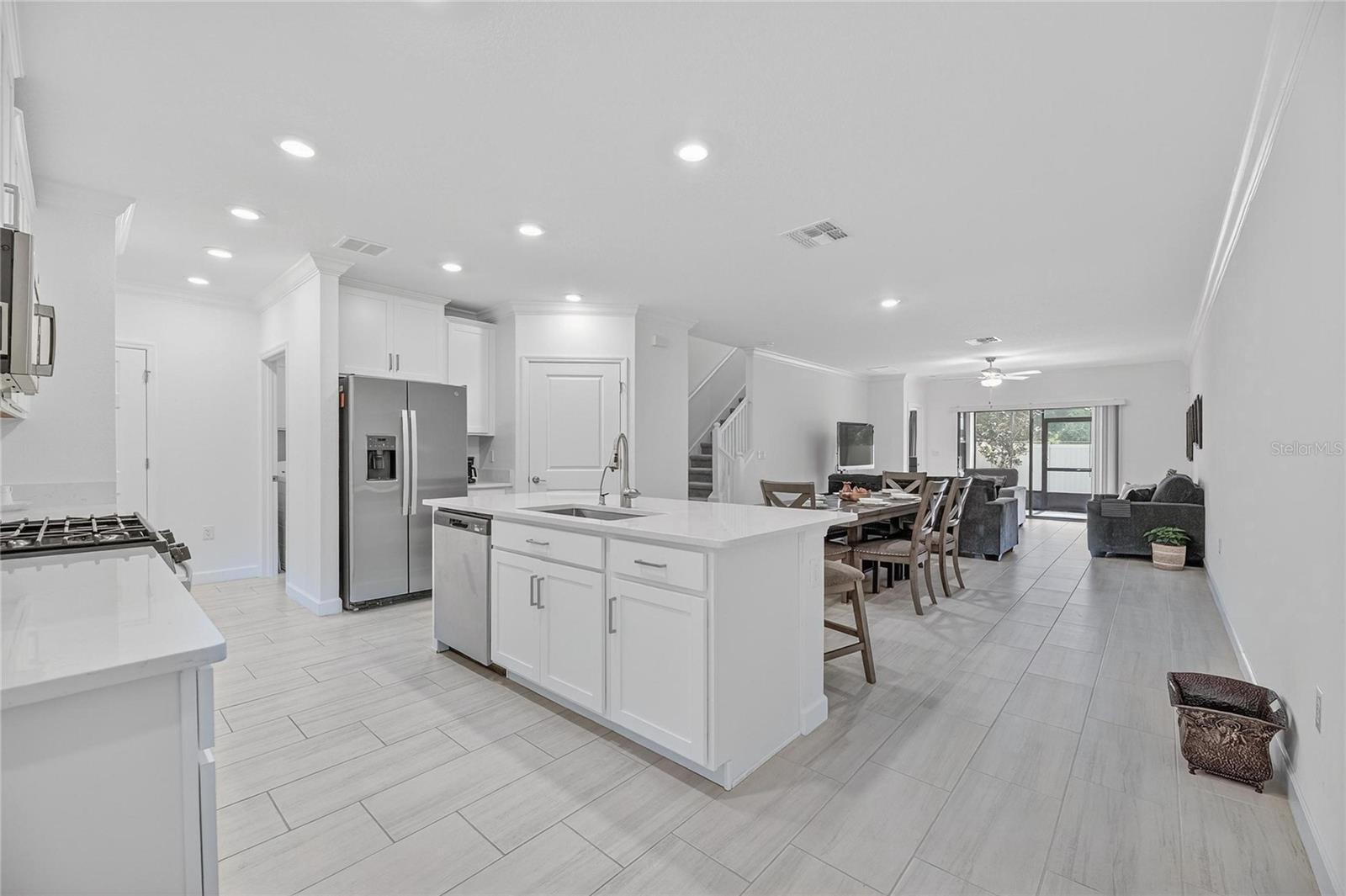 17334 HOLLY WELL AVE — photo 7