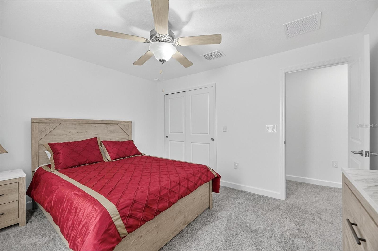 17334 HOLLY WELL AVE — photo 47