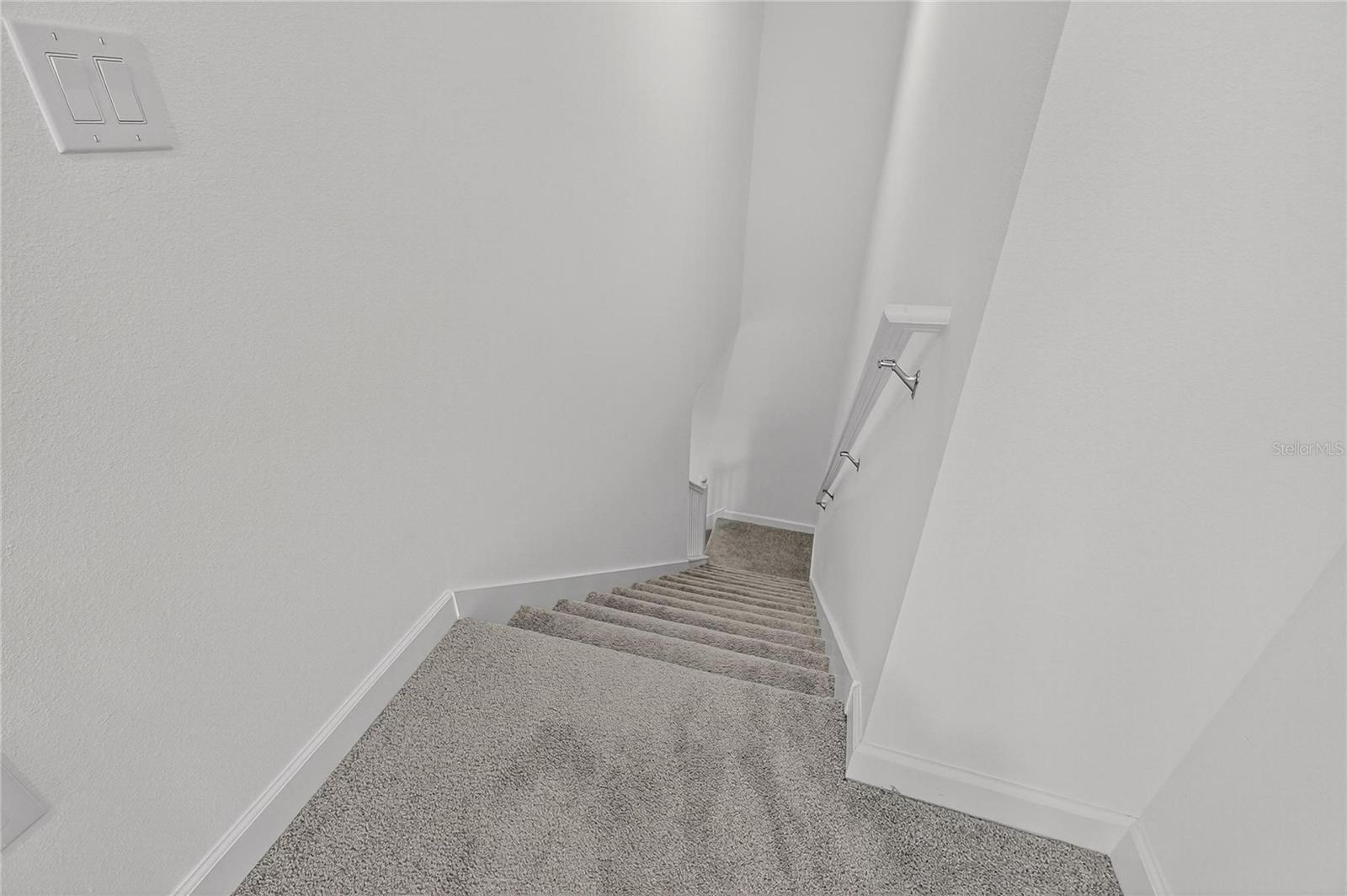 17334 HOLLY WELL AVE — photo 49