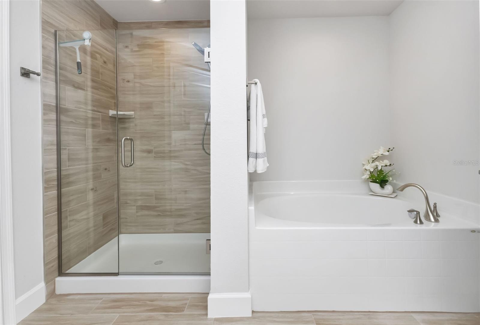 7664 MERONI BLVD — photo 16