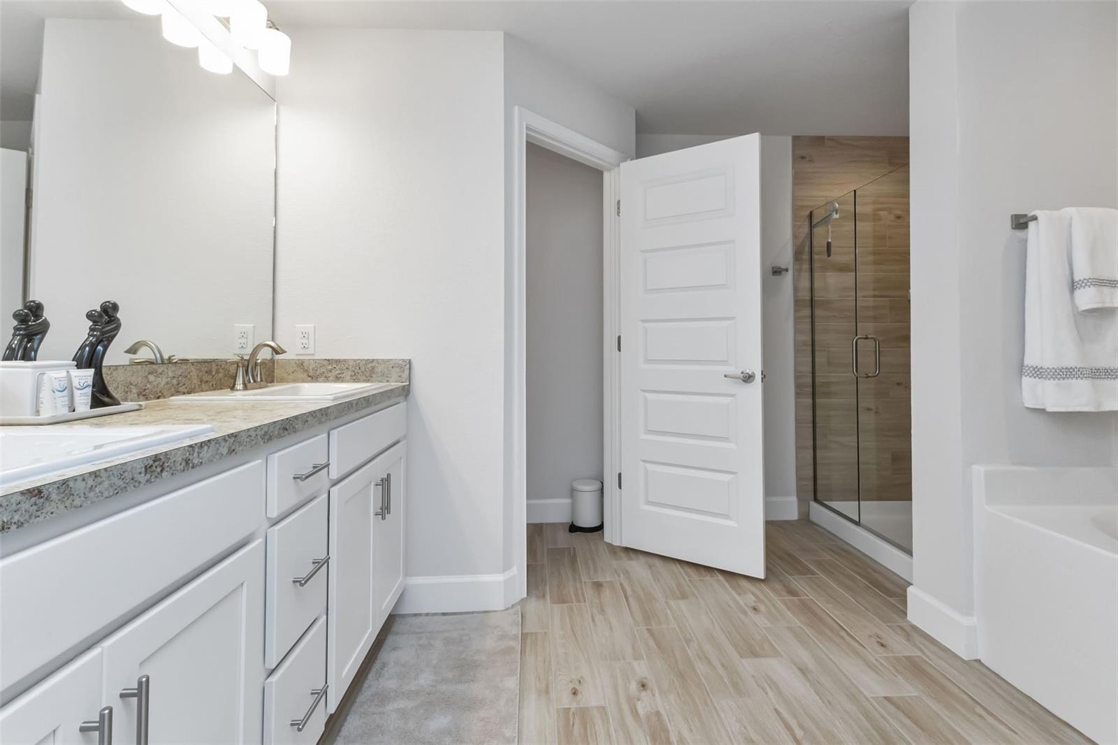 7664 MERONI BLVD — photo 15