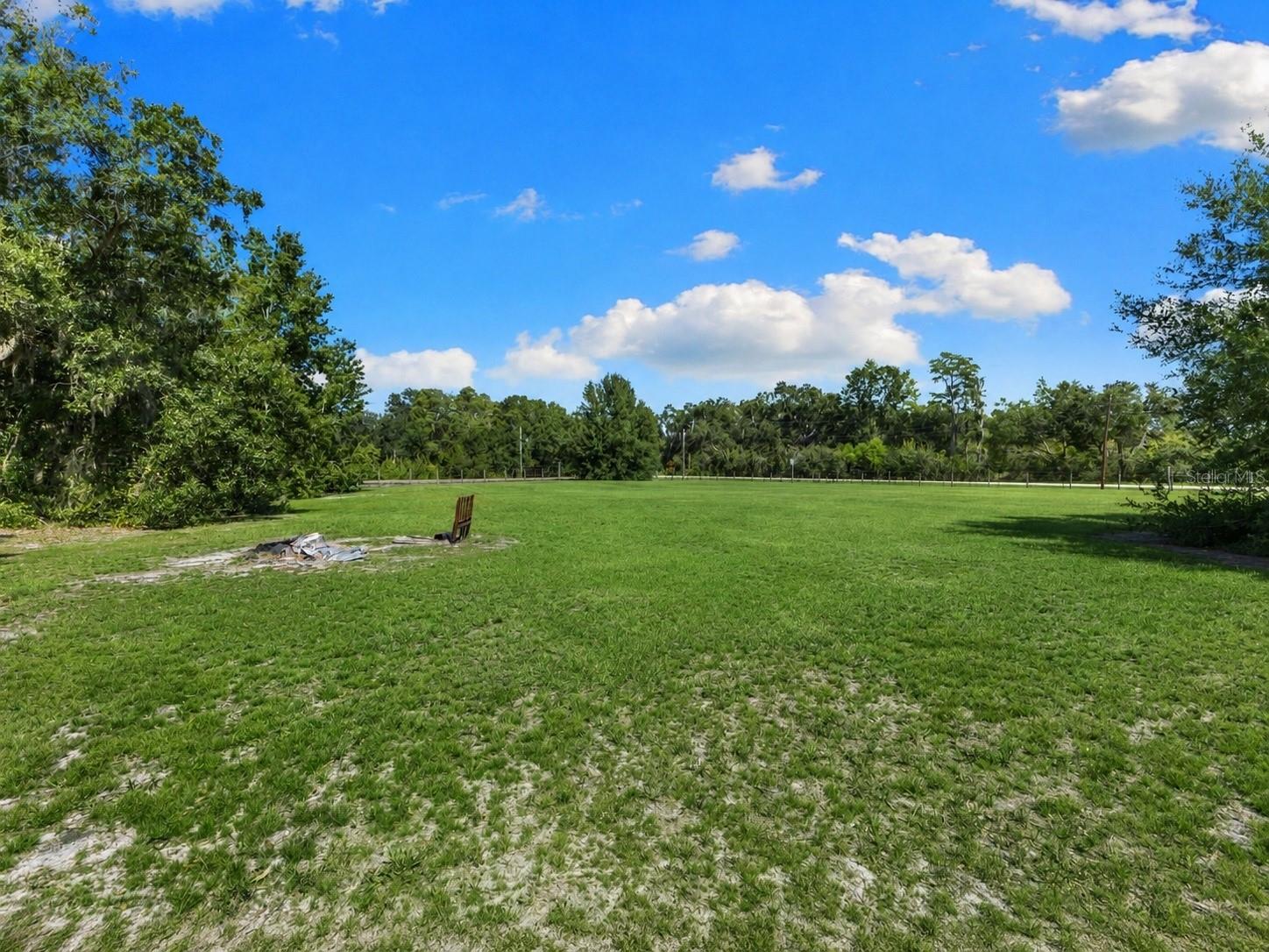 18117 BOY SCOUT RD — photo 18