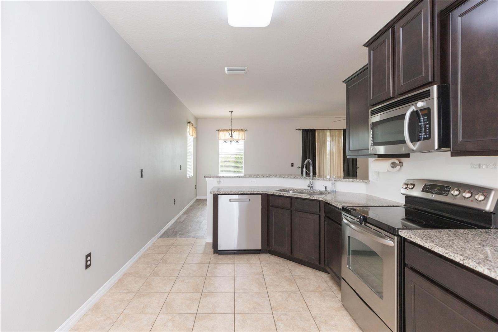 36108 LAGUNA HILLS CIR — photo 3