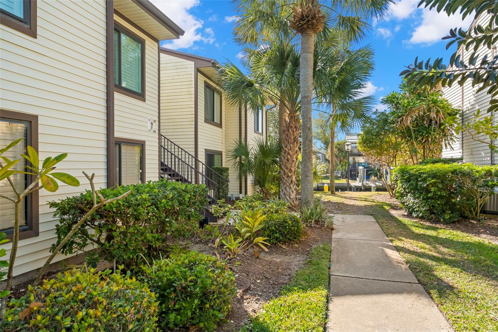 412 MOORINGS COVE DR #7H — photo 3