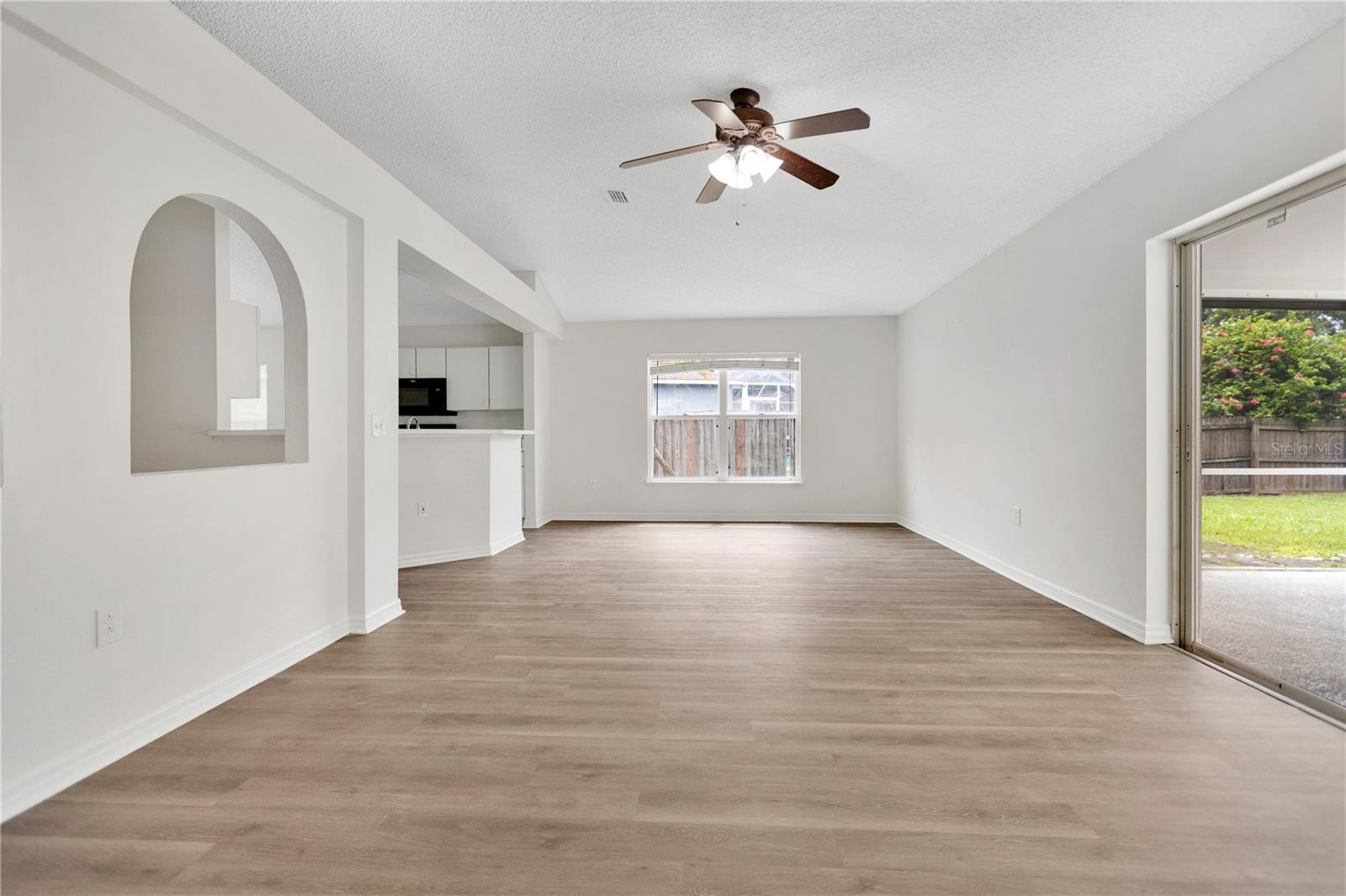 6203 VENEZIA PL — photo 12