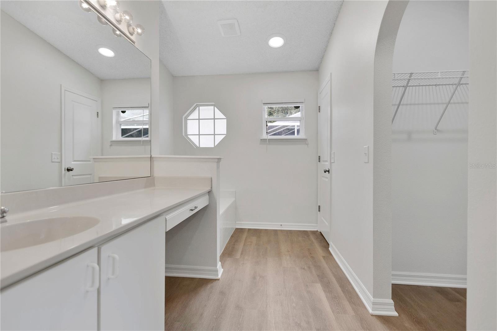 6203 VENEZIA PL — photo 17