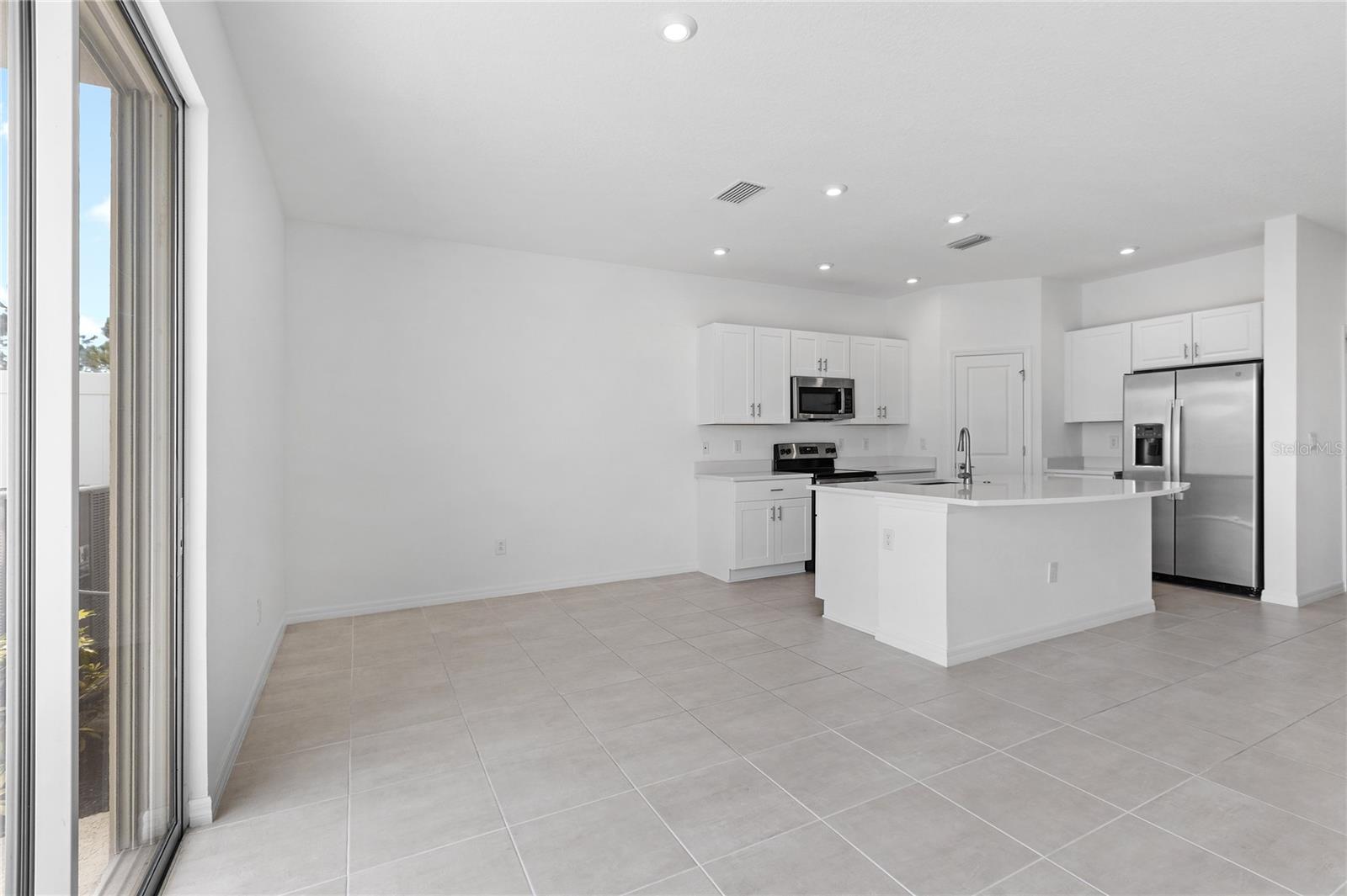 5780 HAVEN TER — photo 15