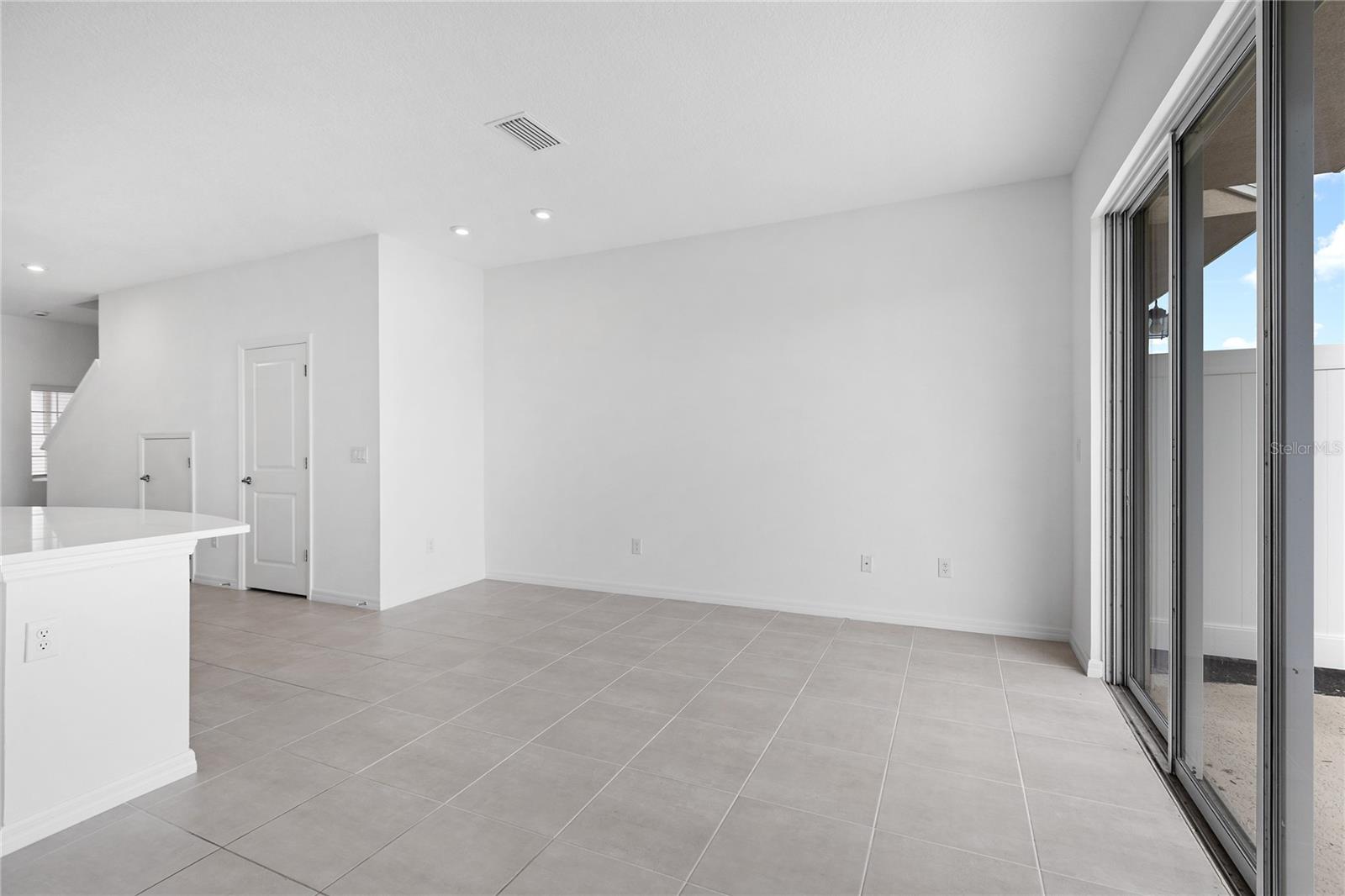5780 HAVEN TER — photo 22
