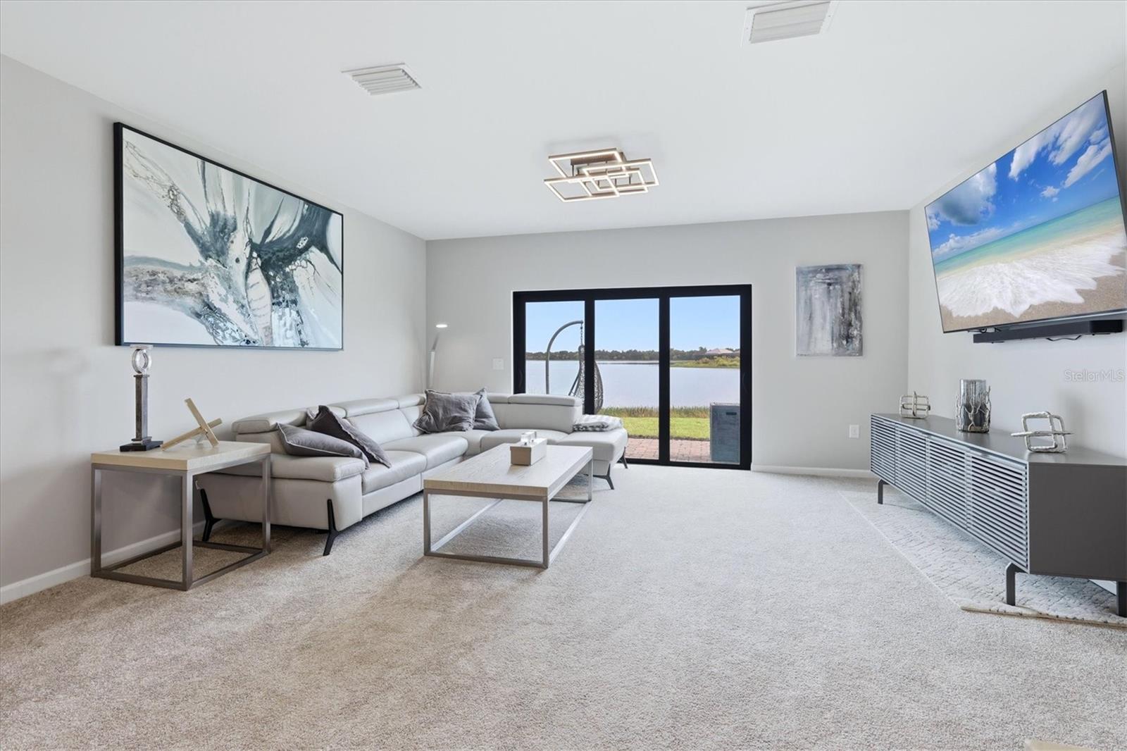 6340 SILVERSTAR DR — photo 5