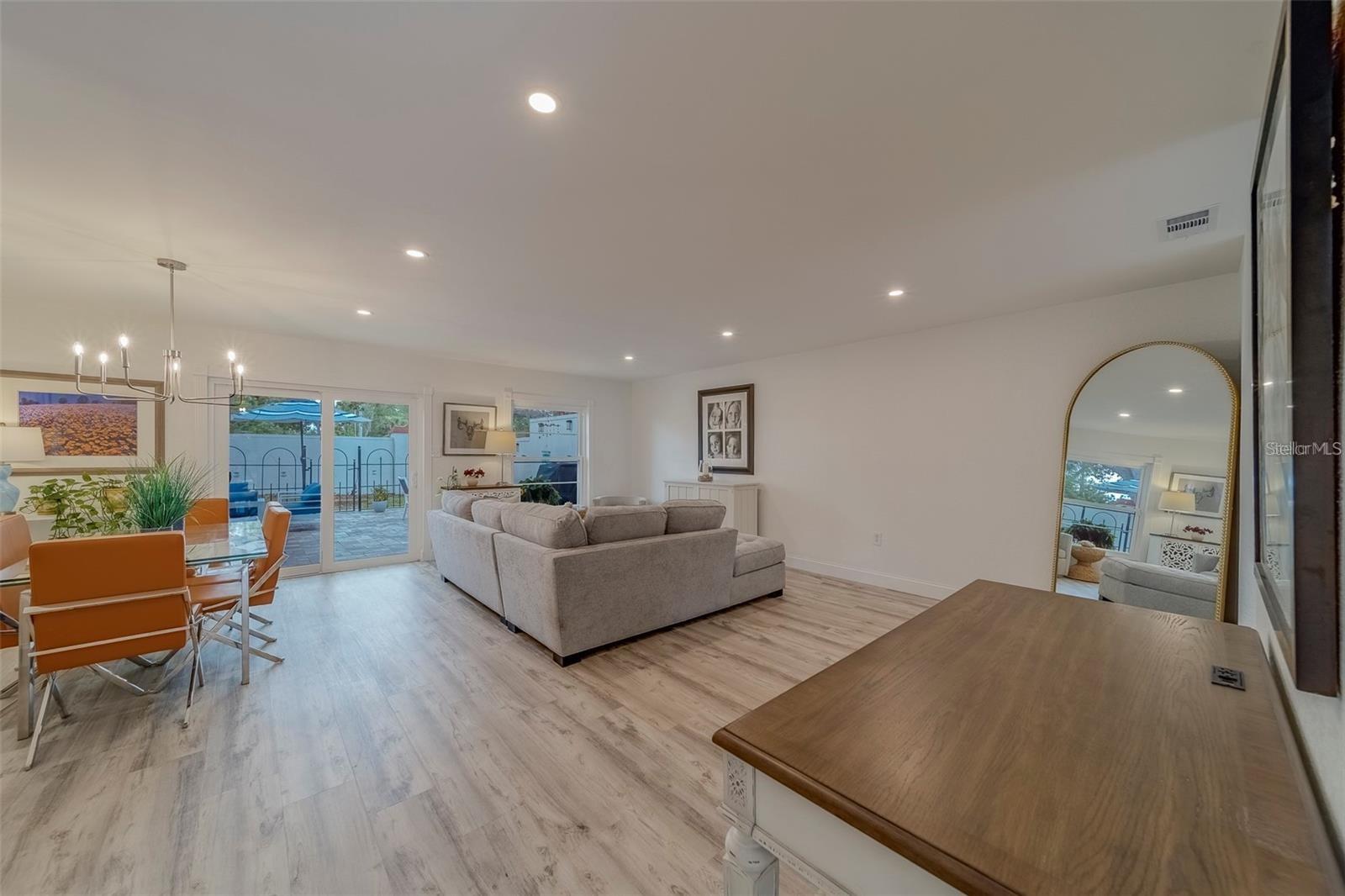 2700 BAYSHORE BLVD #588 — photo 9