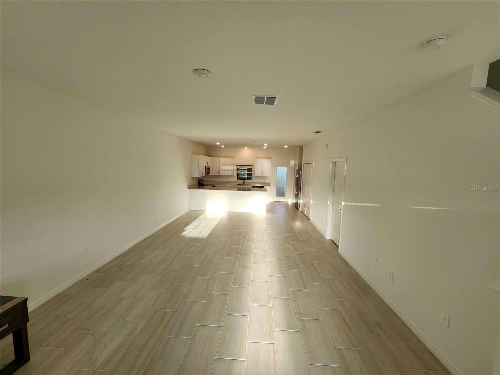 3774 LONZALO WAY — photo 4