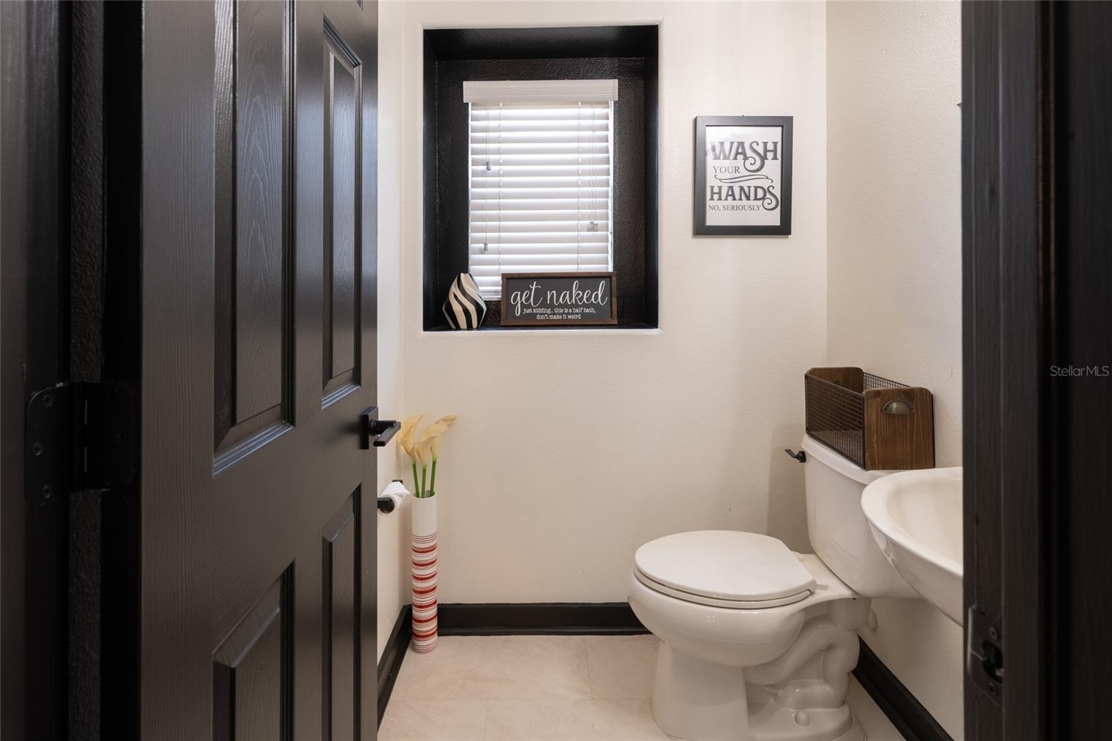 528 VINCINDA CREST WAY — photo 16