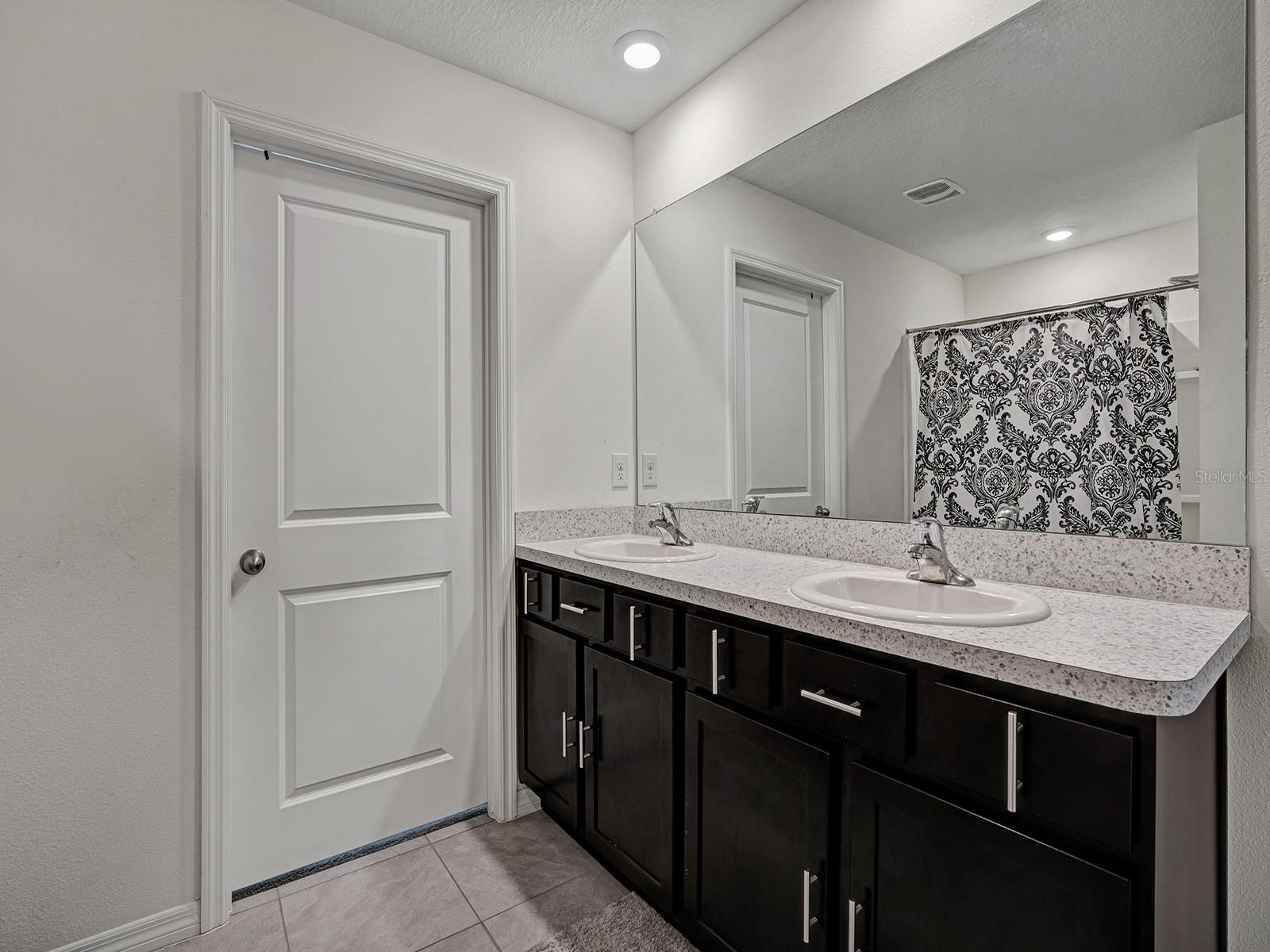 7850 SAIL CLOVER LN — photo 14