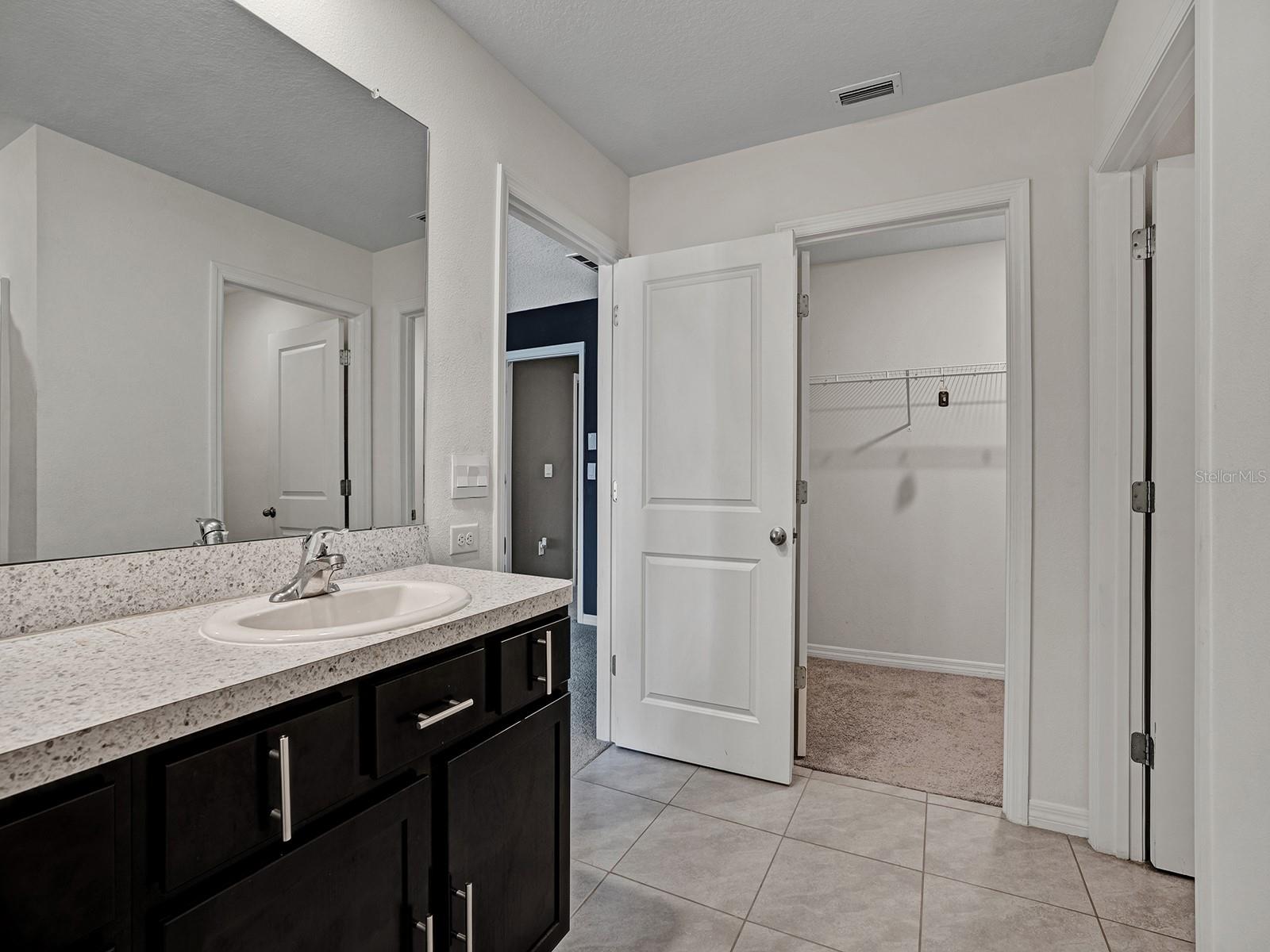7850 SAIL CLOVER LN — photo 13