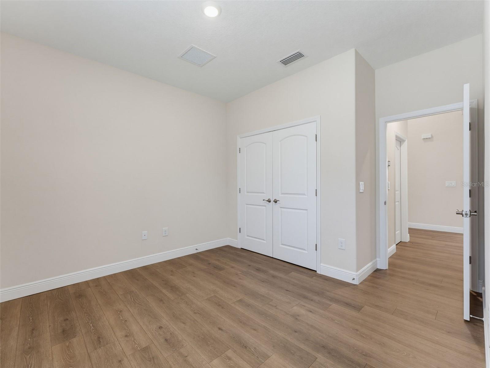 11515 WEAVER HOLLOW RD — photo 42
